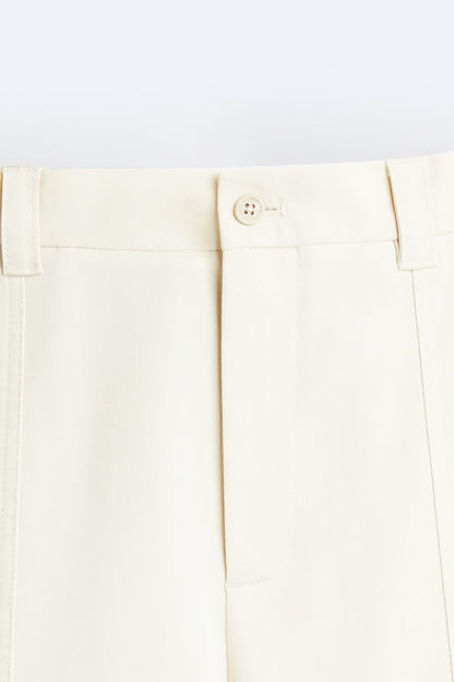 Trousers With Front Seam Detail